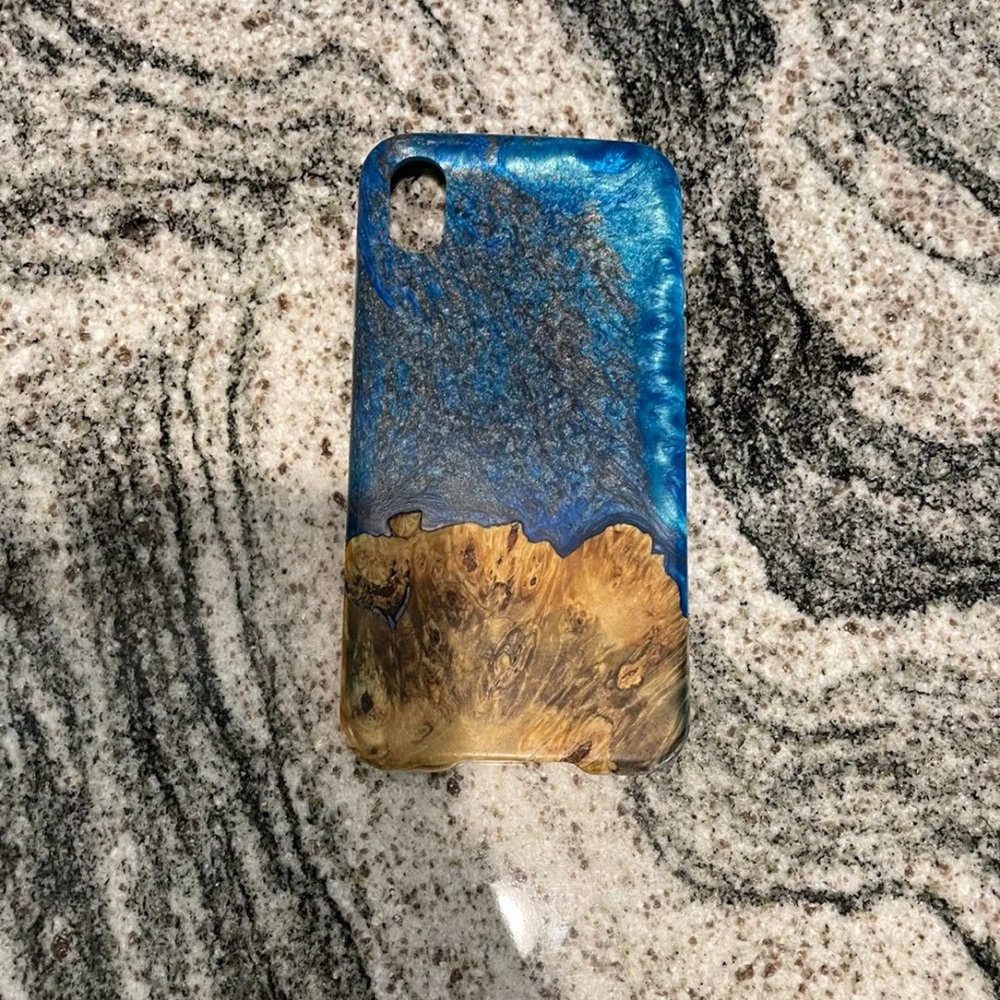 Carved Live Edge iPhone Xs Max Case